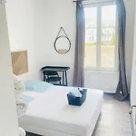 Сasa de vacaciones Maison Individuelle Confort Terrasse Extérieur Proche Parc Asterix, Aéroport Roissy Cdg, Paris, Disney, Château De Chantilly *