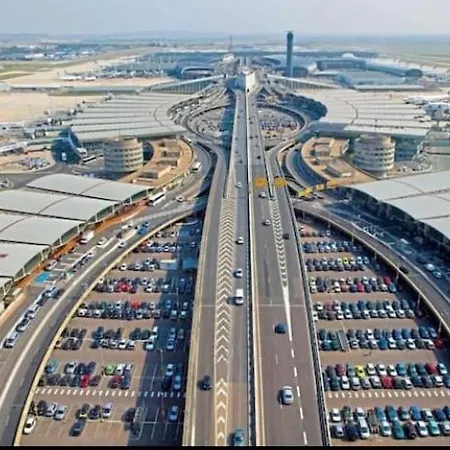 Maison Individuelle Confort Terrasse Exterieur Proche Parc Asterix, Aeroport Roissy Cdg, Paris, Disney, Chateau De Chantilly Vakantiehuis *