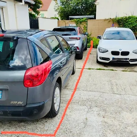 Vakantiehuis Maison Individuelle Confort Terrasse Exterieur Proche Parc Asterix, Aeroport Roissy Cdg, Paris, Disney, Chateau De Chantilly