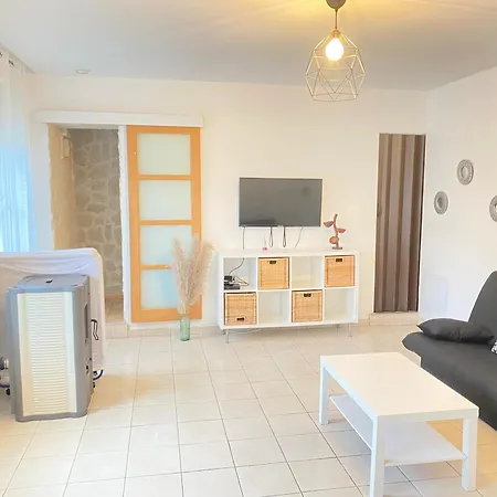 Maison Individuelle Confort Terrasse Exterieur Proche Parc Asterix, Aeroport Roissy Cdg, Paris, Disney, Chateau De Chantilly Vakantiehuis La Chapelle-en-Serval